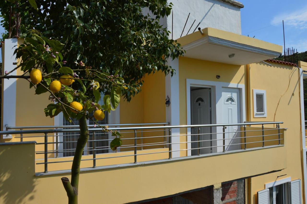 Mirror Beach Ksamil - Vila Zervo Sarandë Esterno foto