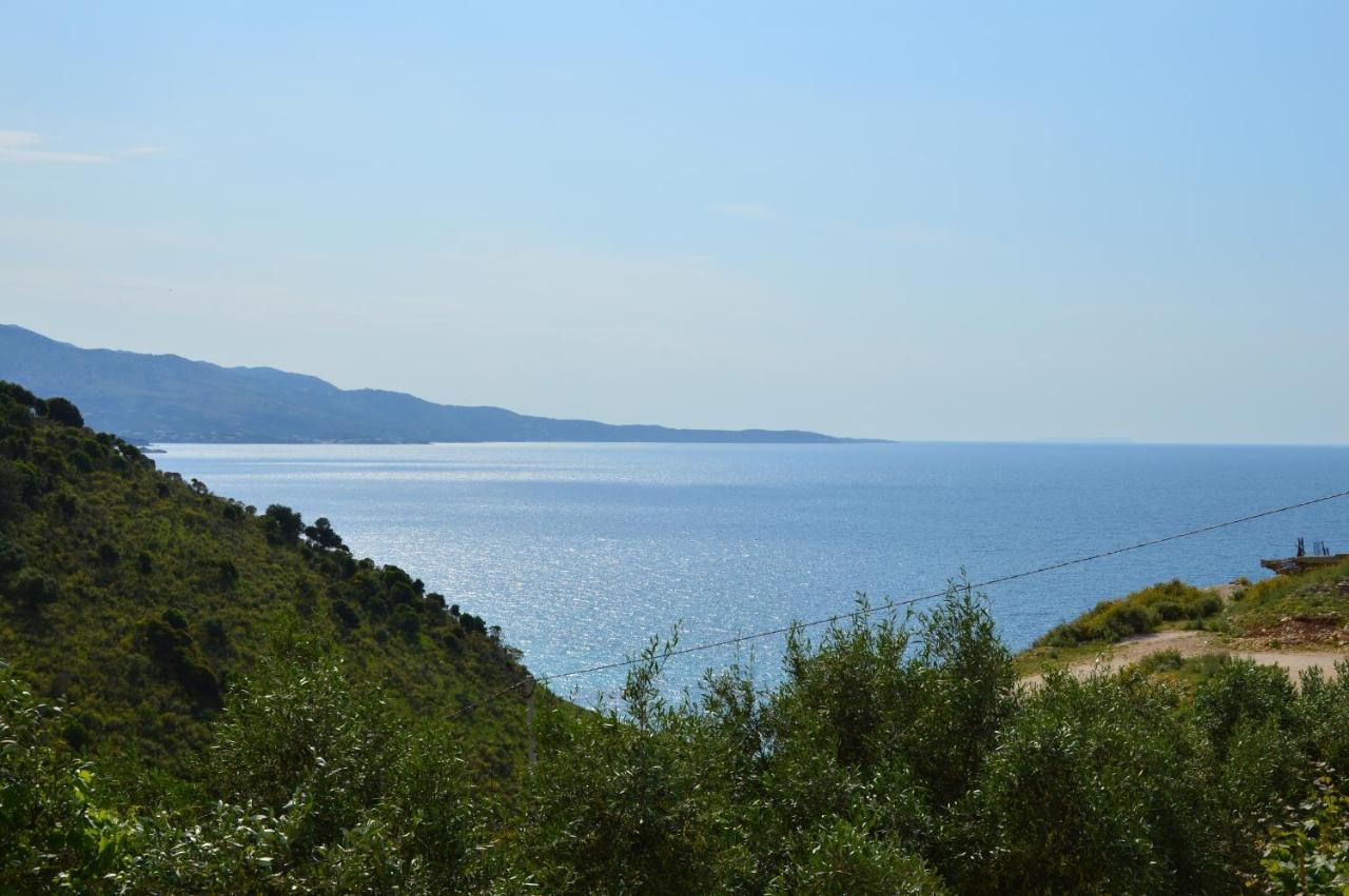 Mirror Beach Ksamil - Vila Zervo Sarandë Esterno foto