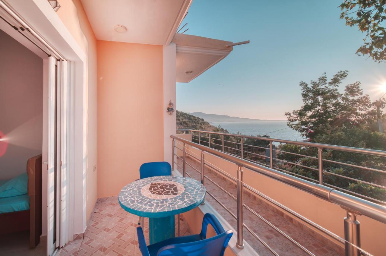 Mirror Beach Ksamil - Vila Zervo Sarandë Esterno foto